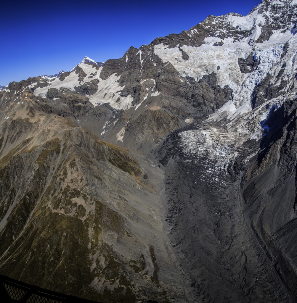       (Grand Plateau Glacier).<br>   Ball Pass     Ball Glacier,        (Mount Cook).              .