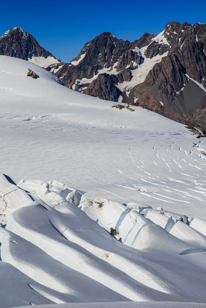        (Linda Glacier)    Grand Plateau   Plateau Hut.