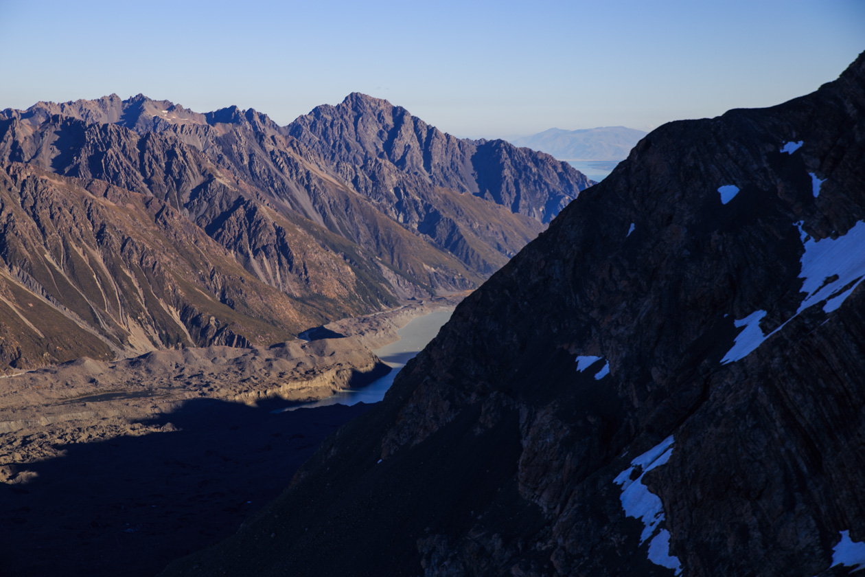      (Plateau Hut)     (Tasman Glacier).      (Lake Tasman)      (Lake Pukaki).