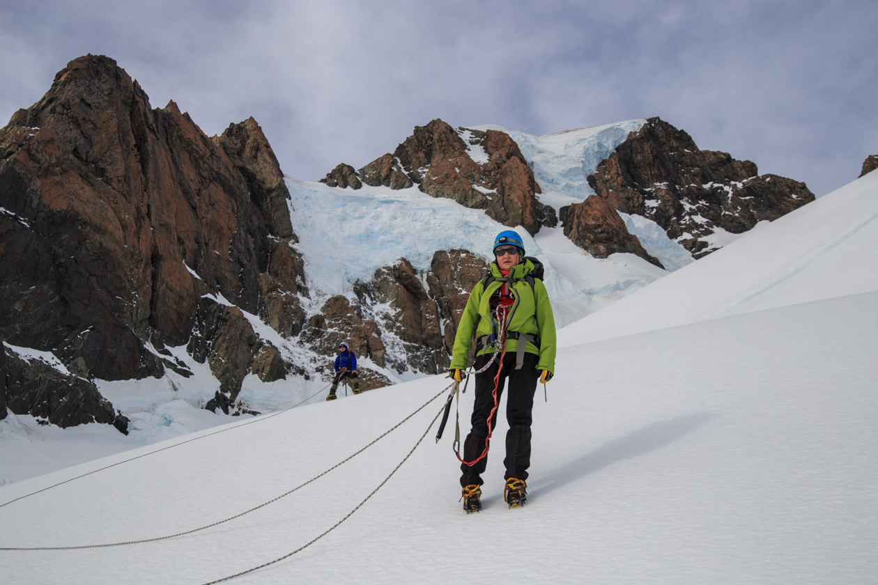   ,       (Linda Glacier).     Mount Cook.