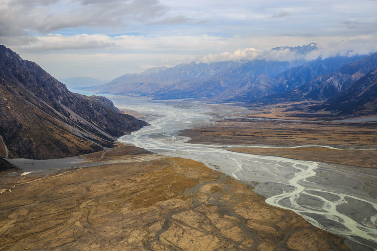           (Grand Plateau Glacier)     (Mount Cook Airport)     (Tasman River)    (Lake Pukaki)  .