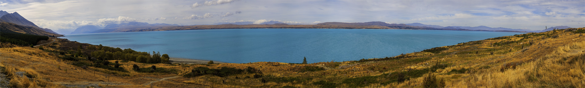    (Lake Pukaki).