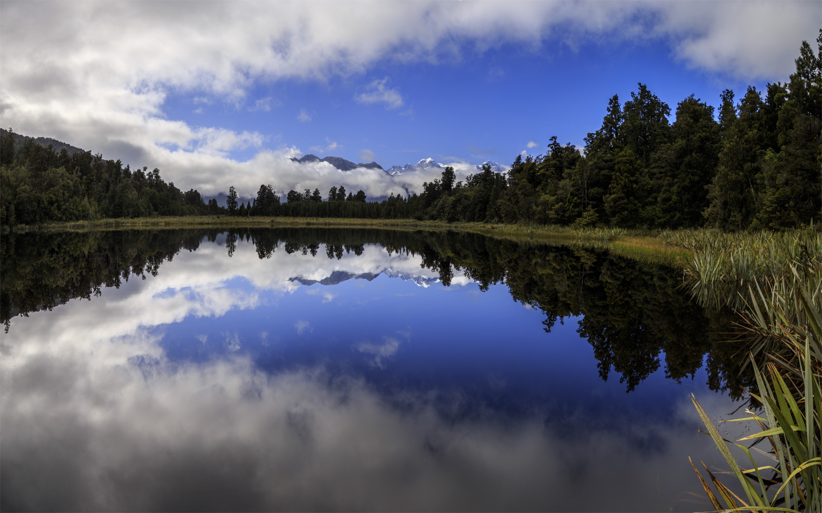     (Lake Matheson).<br>           :   (Aoraki/Mount Cook)     (Mount Tasman) .