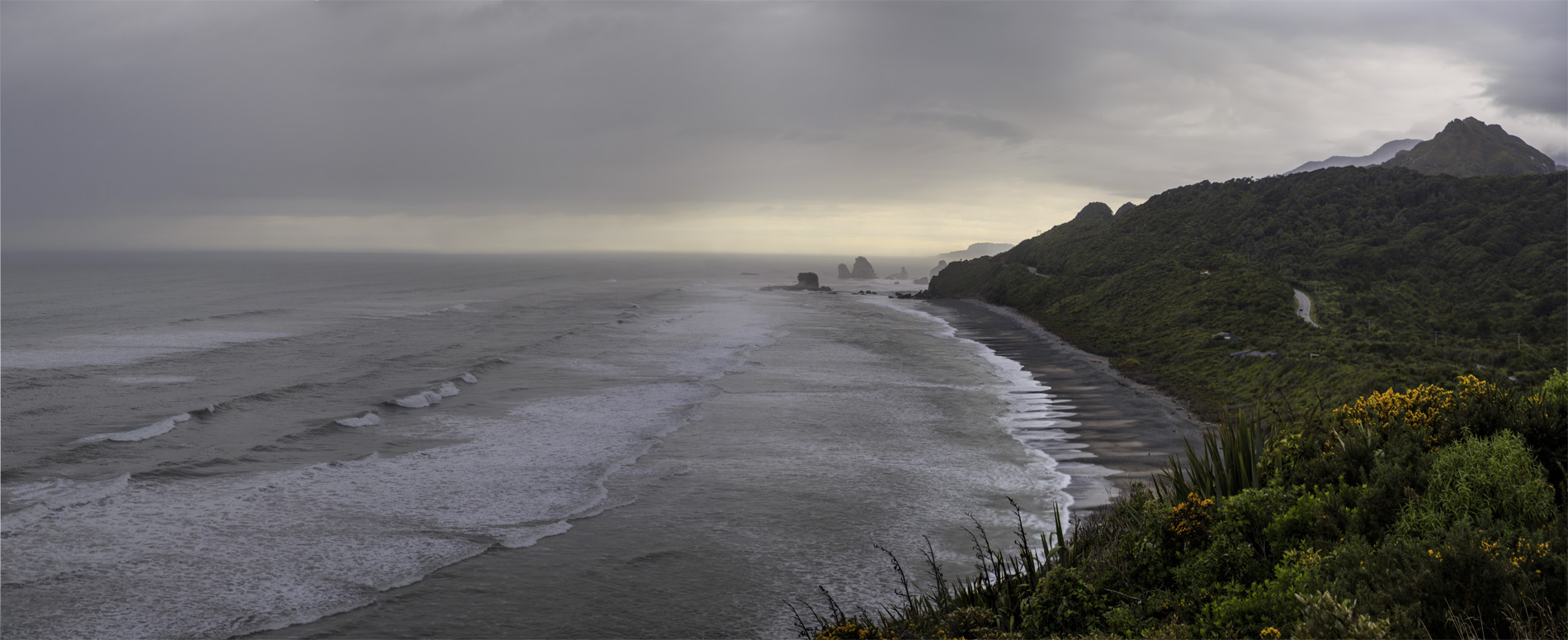         Nine Mile Bluff.    Motukiekie Rocks.