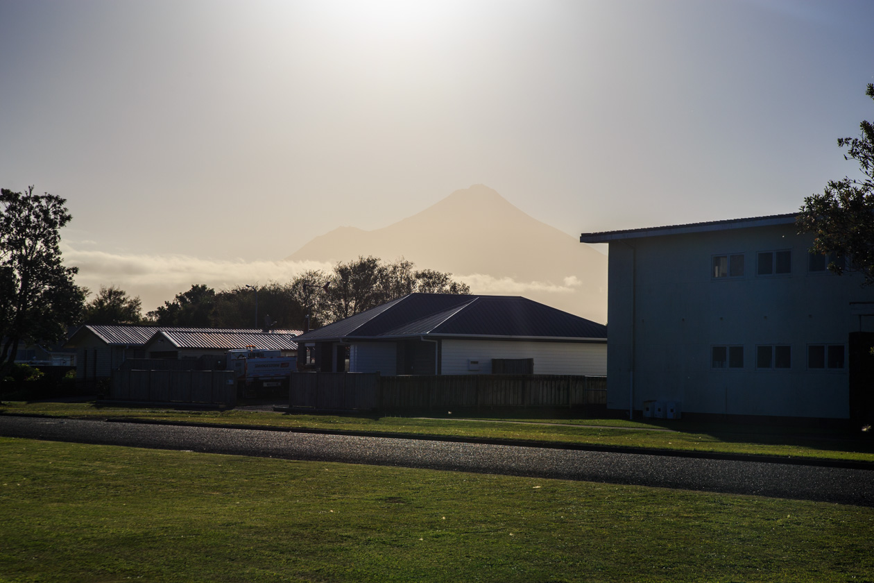  (Stratford).<br>   Mt.Egmont/Taranaki    Taranaki Accomodation Lodge.