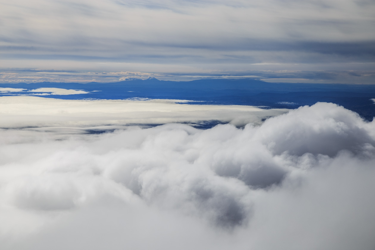    Mt.Egmont/Taranaki.<br>       (Ruapehu) 2797,    .