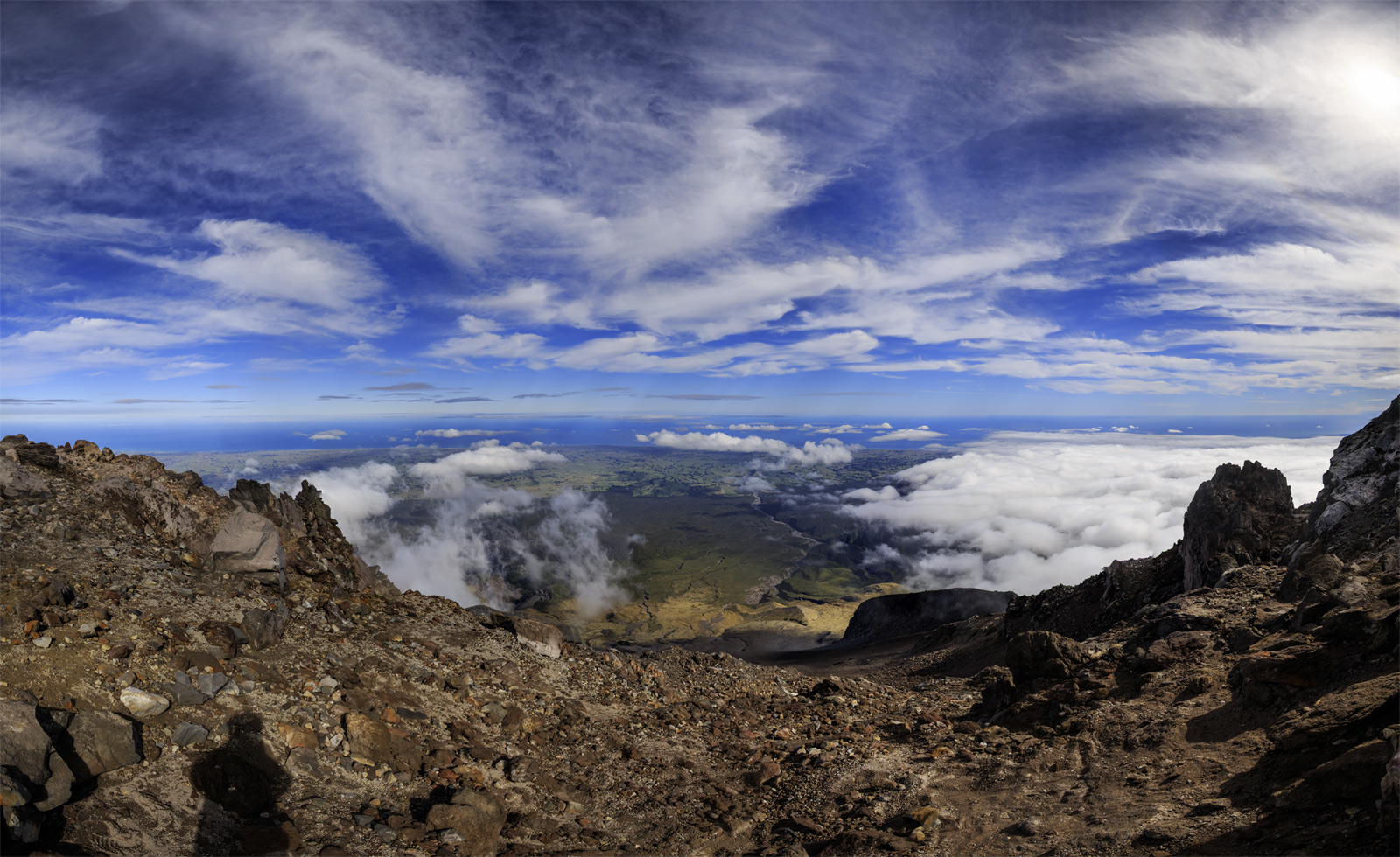      Mt.Egmont/Taranaki 2518  .