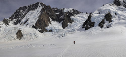        (Grand Plateau Glacier).      (Linda Glacier)    (Mount Cook).