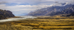           (Mount Cook Airport).     (Tasman River)    (Lake Pukaki)  .