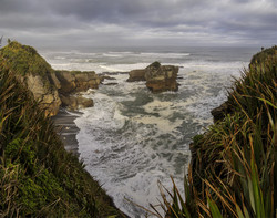     (Pancake Rocks).   .