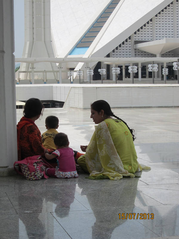  (Islamabad).<br>    (Faisal Mosque).<br>       .