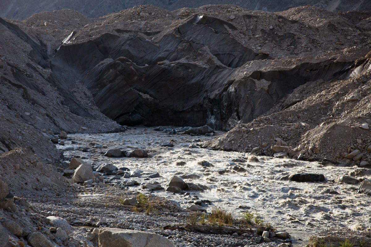        (Biaho Lungpa)     (Baltoro Glacier).