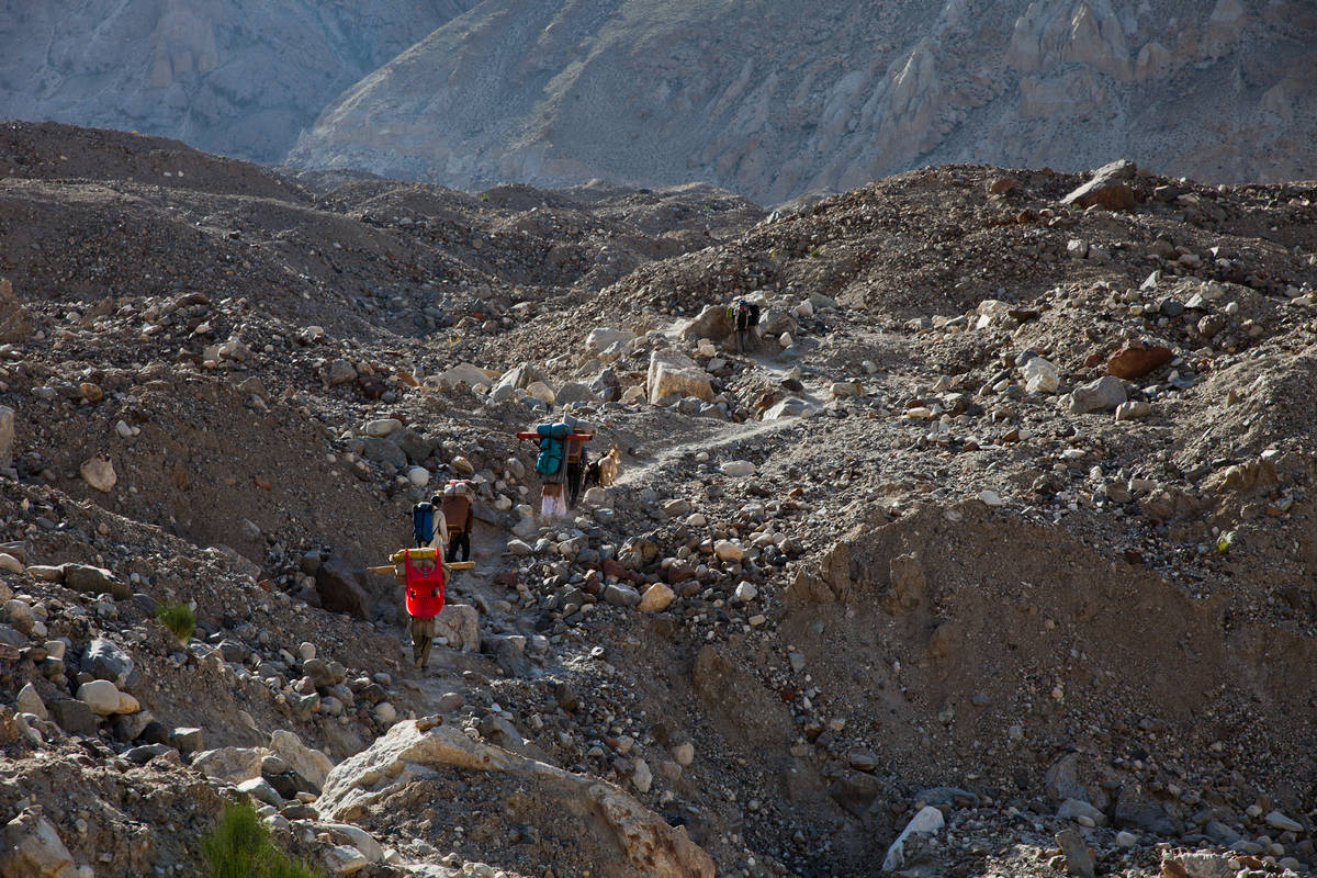      (Baltoro Glacier).