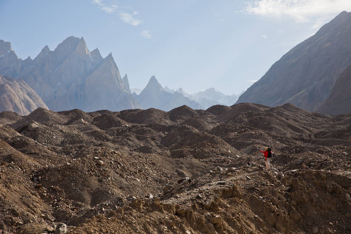      (Baltoro Glacier).