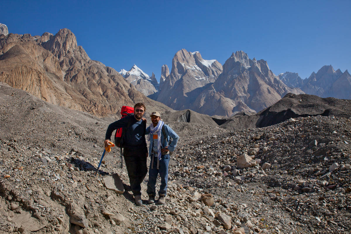    (Baltoro Glacier).<br>         (Trango Towers).