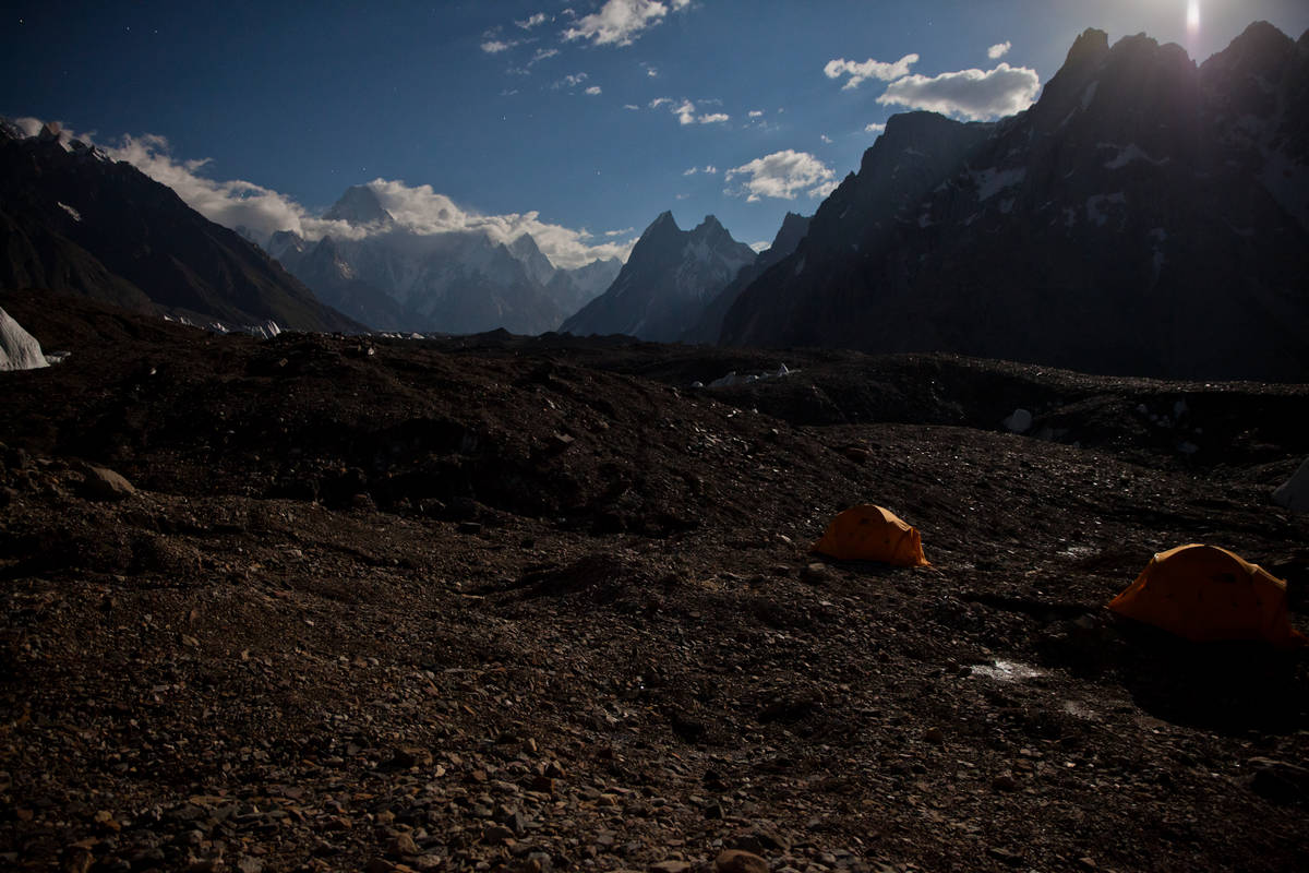       II (Goro II)     (Baltoro Glacier).<br>     IV (Gasherbrum IV).