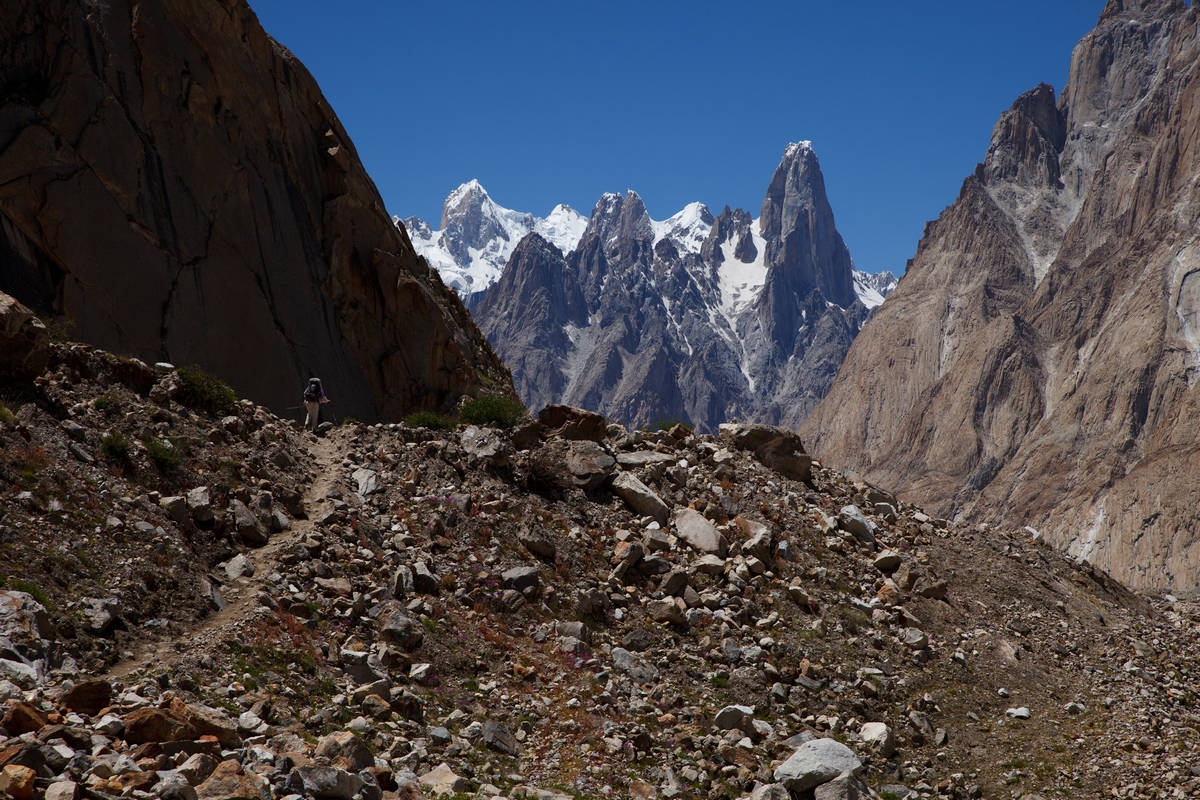      (Baltoro Glacier)    (Urdukas)   (Khoburtse).<br>      (Uli Biaho Tower).