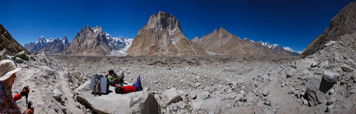      (Baltoro Glacier)      (Dunge Glacier).<br>  : Paiju, Uli-Biaho, Trango Castle, Cathedral, Lobsang Spire, Broad peak.