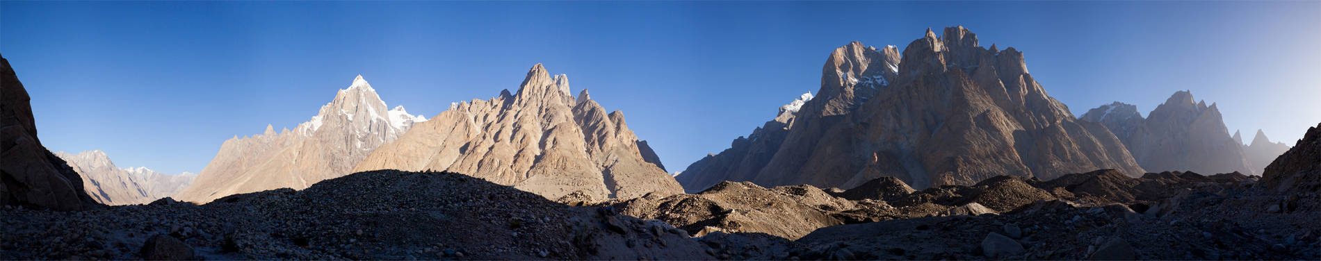     (Baltoro Glacier)       (Trango Glacier).<br>   (Paiju Peak)    (Uli Biaho),    (Trango).