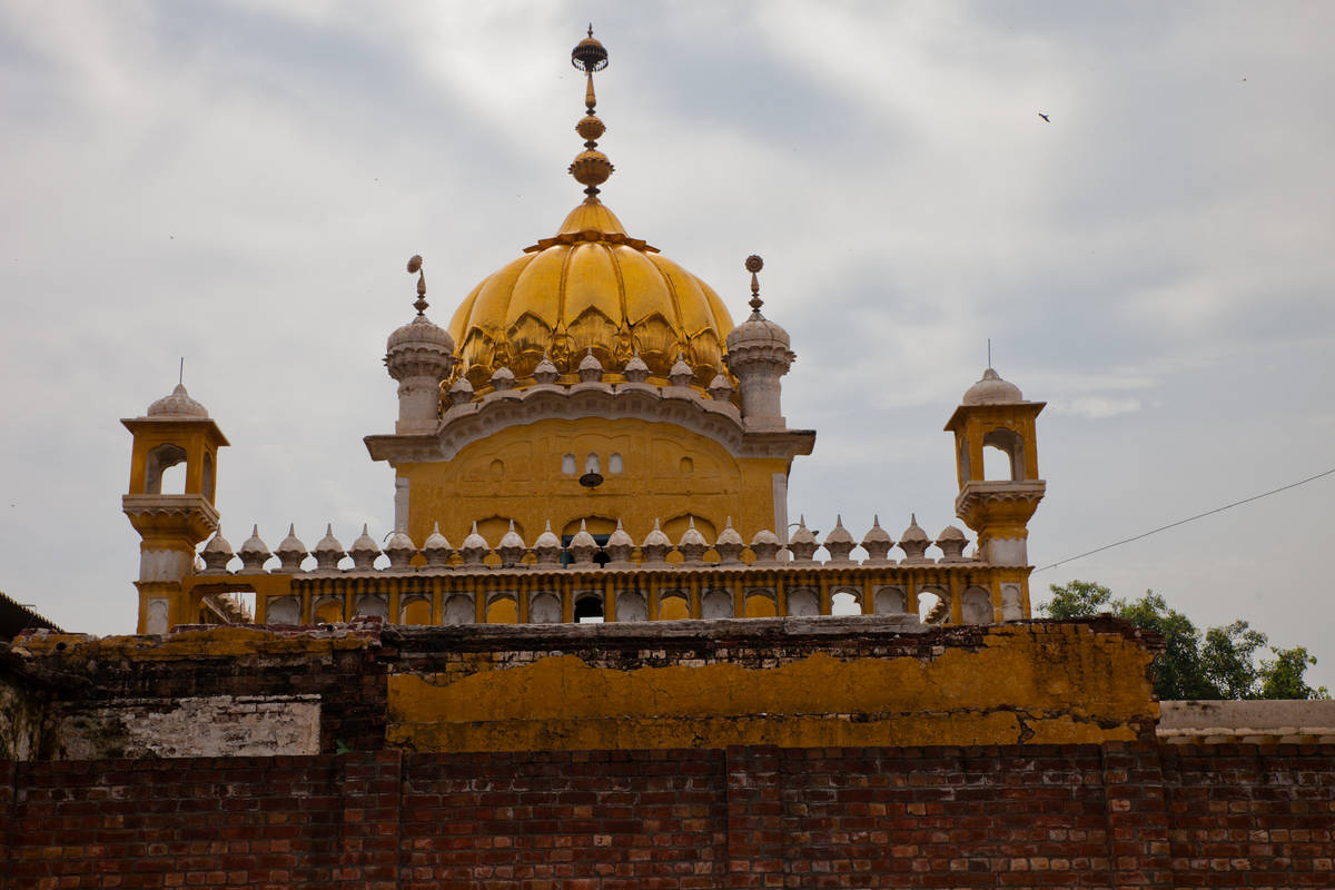  (Lahore).<br>   Samadhi of Ranjit Singh     .