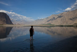  (Skardu).<br>     (Indus River).