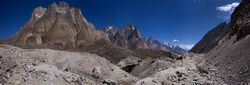      (Baltoro Glacier)       (Liligo Glacier).<br>   - (Broad Peak).