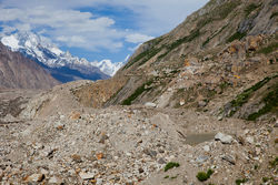   (Urdukas)       (Baltoro Glacier).<br>  .<br>  -  .<br>    -.<br>  -   IV (Gasherbrum IV).