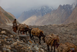     (Baltoro Glacier)    (Urdukas).<br> .