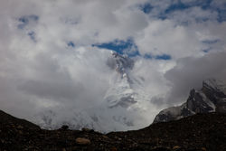       (Baltoro Glacier)    (Urdukas)   I (Goro I).<br> (Masherbrum)  .