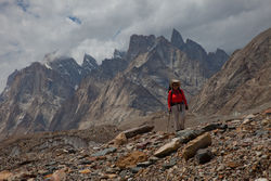     (Baltoro Glacier)      I (Goro I)    II (Goro II).