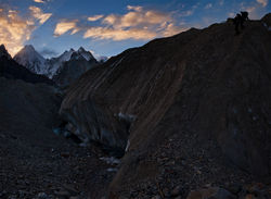       K2.<br>       (Baltoro Glacier).