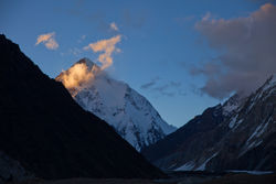 K2        (Concordia)     (Baltoro Glacier).