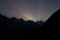       (Baltoro Glacier)    (Khoburtse).<br>   -  - (Broad Peak).