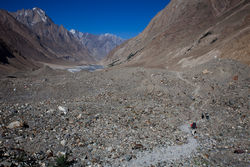      (Baltoro Glacier).<br>      (Paiju).