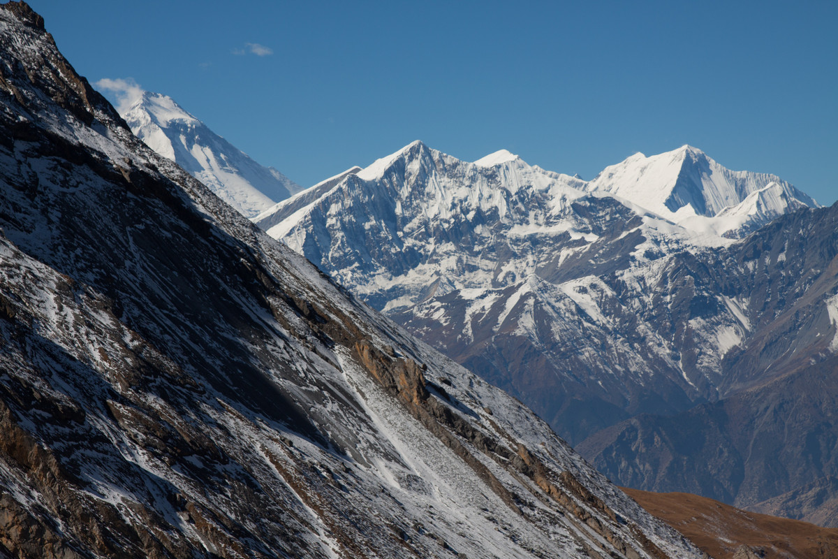    Thorung.  ,   ,  - ,   Dhaulagiri. , ,   .