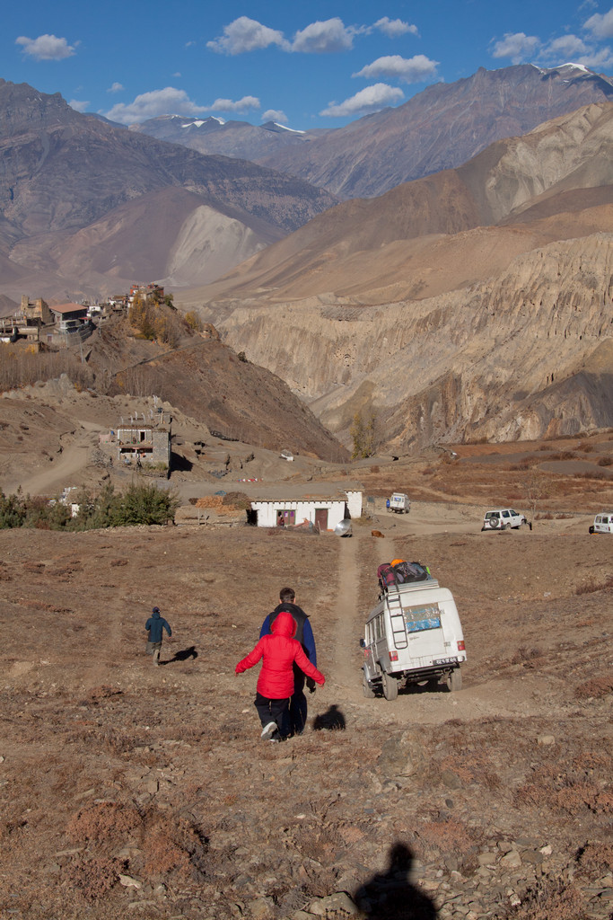      Jomsom.     ,    ,  .