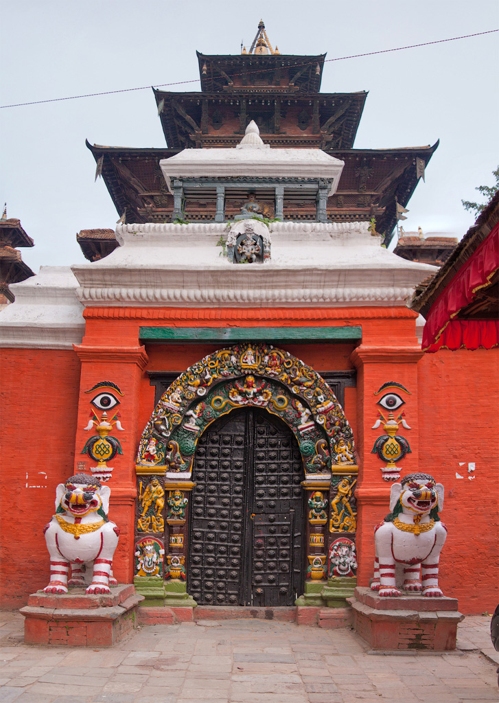    (Kathmandu Durbar Square).  .