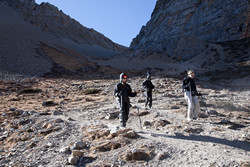    High Camp.    Thorung Phedi (Base Camp).