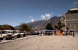 -  Jomsom.