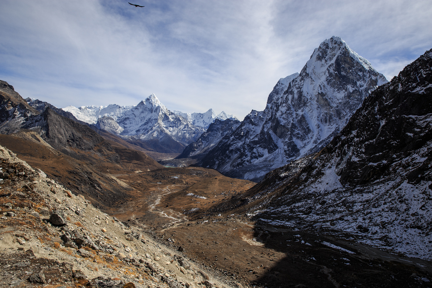     (Ama Dablam) 6812   (Cholatse) 6440 -         (Cho La).