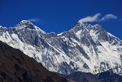   Everest View Point    (Everest) 8848   (Lhotse) 8516.