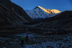  (Gokyo).        (Gokyo Ri) 5360.