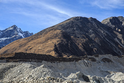      (Ngozumpa Glacier)     (Gokyo Ri) 5360.      .