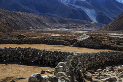         Phulung Karpo     (Dughla)   (Pheriche).