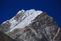    (Lobuche East) 6119,        .