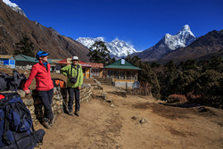    (Tengboche).