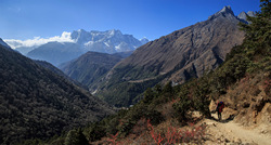       (Tengboche).