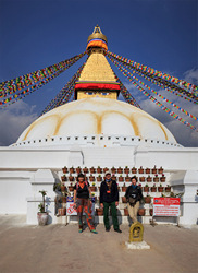     (Kathmandu).  (Boudhanath).